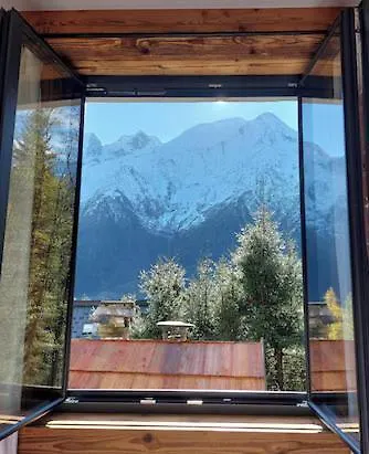Chaleureux Vallee De Chamonix 4ch 4sdb Sauna Alpesi faház
